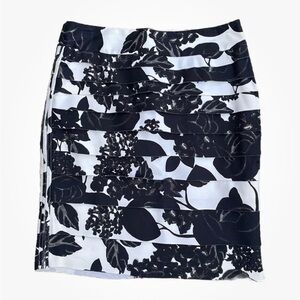 White House Black Market Floral Print  Size 2